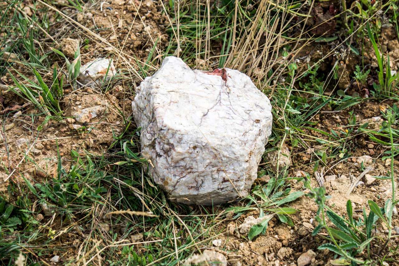 Quartz - another terroir at Domaine Saint Nicolas. This is a larger example.