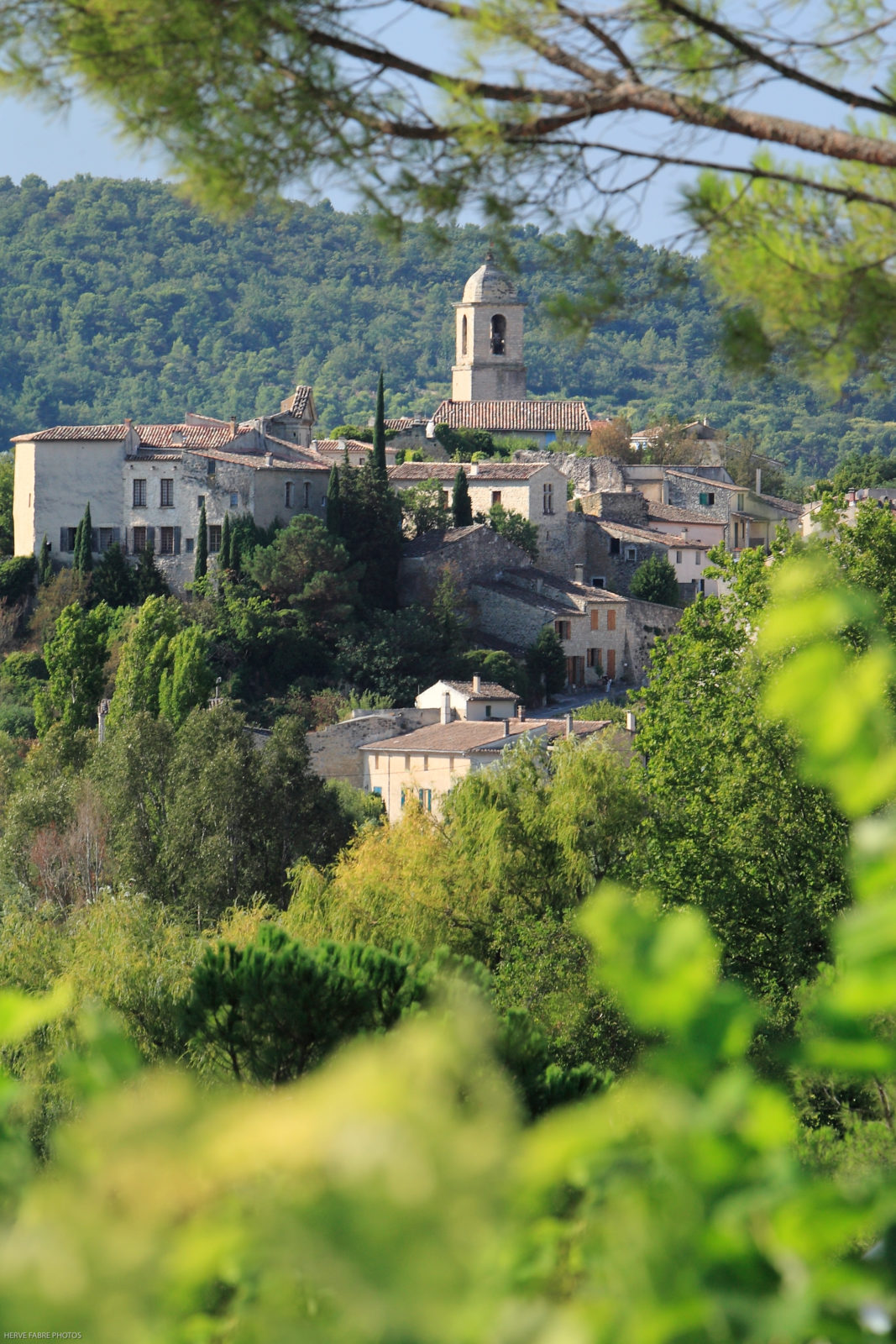 The beautiful hilltop village of Mormoiron