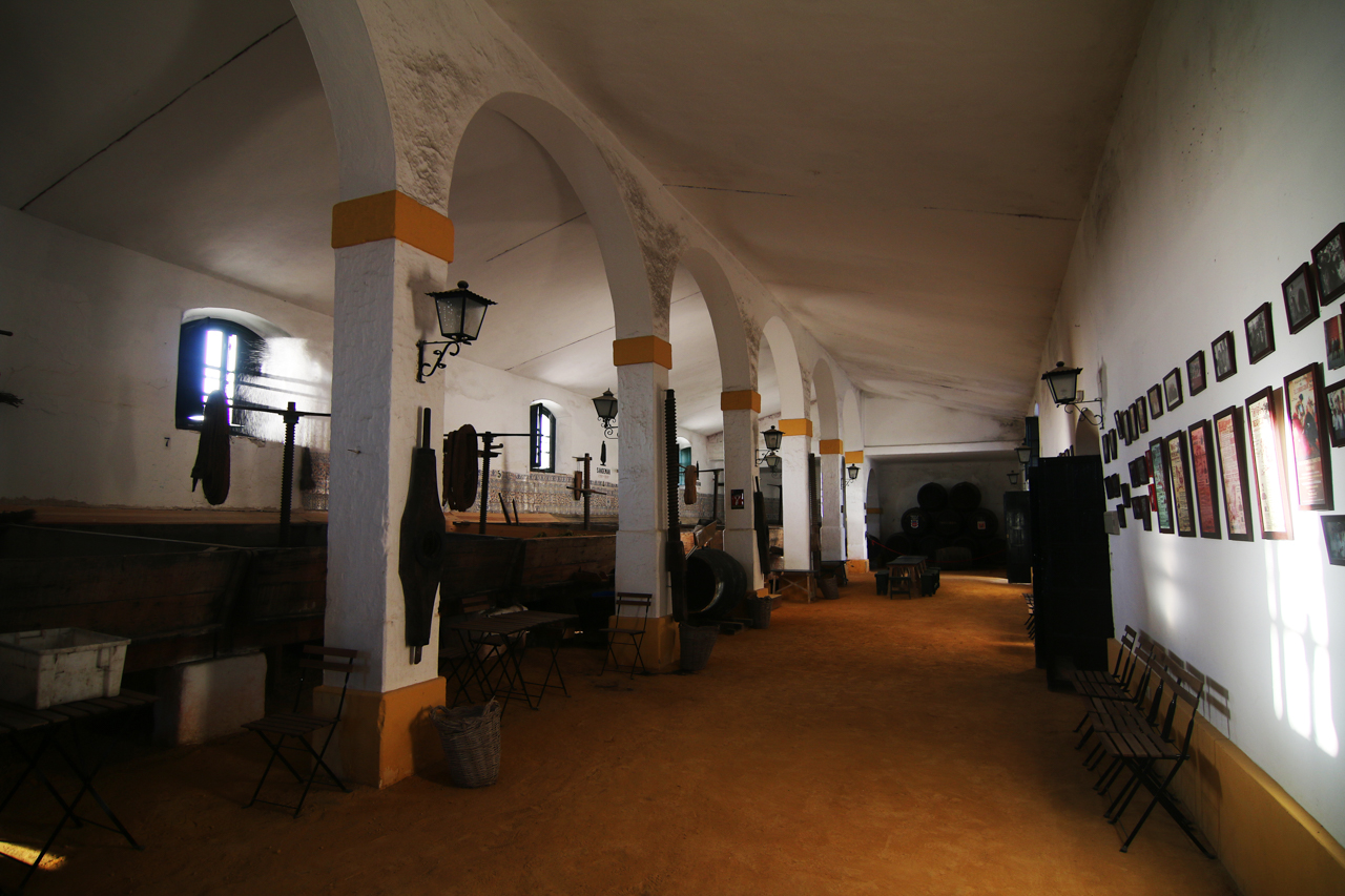 The crushing room of El Corregidor